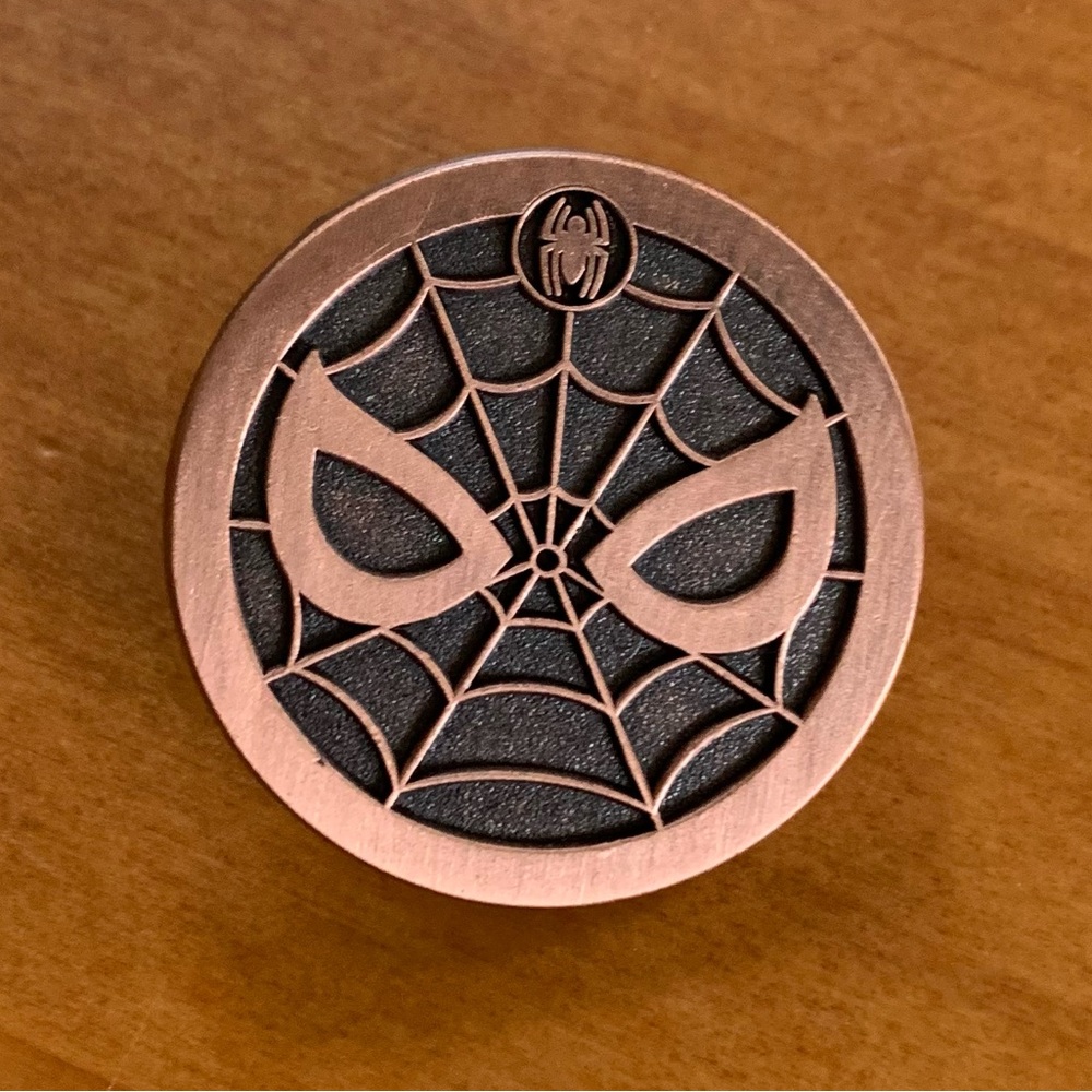 Spider-Man Marvel Disney trading Pin - copper